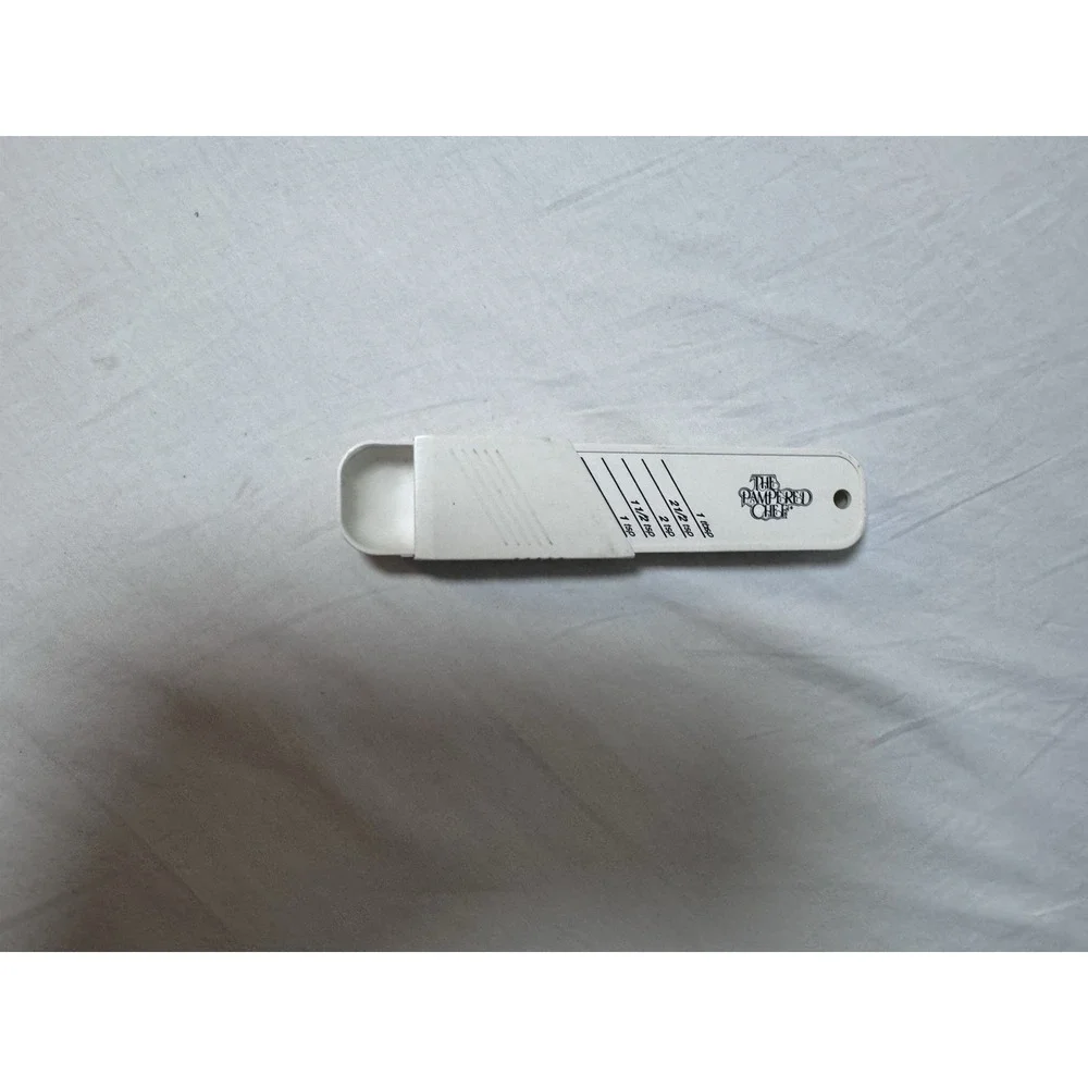 PAMPERED CHEF White Adjustable Measuring Spoon Teaspoon Tsp USA Made Cooking